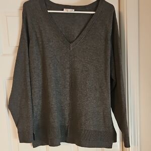 Everyday V-Neck Sweater in Heather Gray